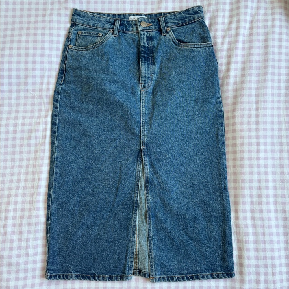 Zara Midi Blue Denim Skirt